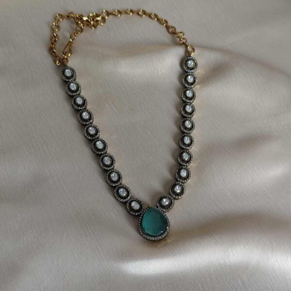 Victorian Mint Green Necklace Set