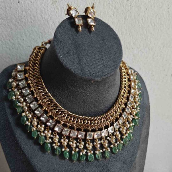 Gilabe Necklace Set with Monzonite & Kundan
