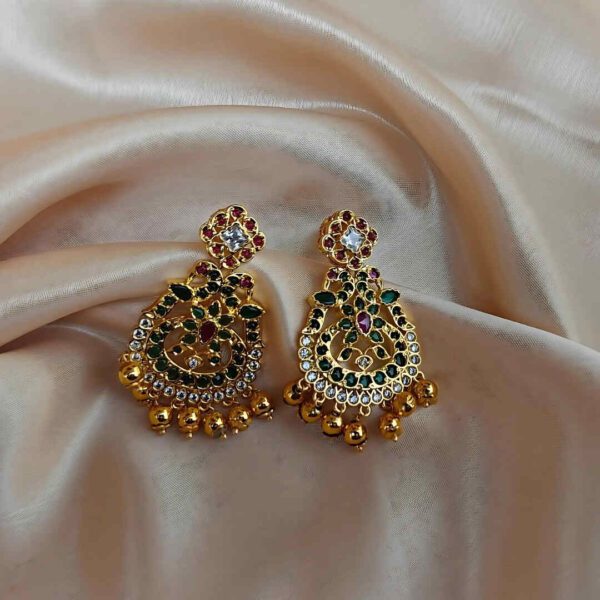 Gold Kempu Necklace Set with Earrings