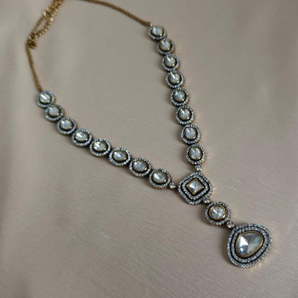 Monzonite Kundan Necklace Set