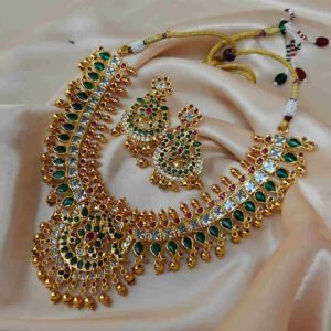 Gold Kempu Necklace Set with Earrings