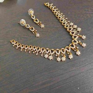 Antique Gold Raindrop Necklace & Earrings Set
