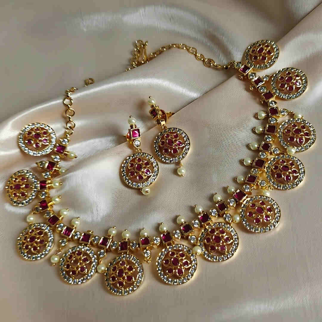 Gold Finishing Bottu Mala Set with Earrings